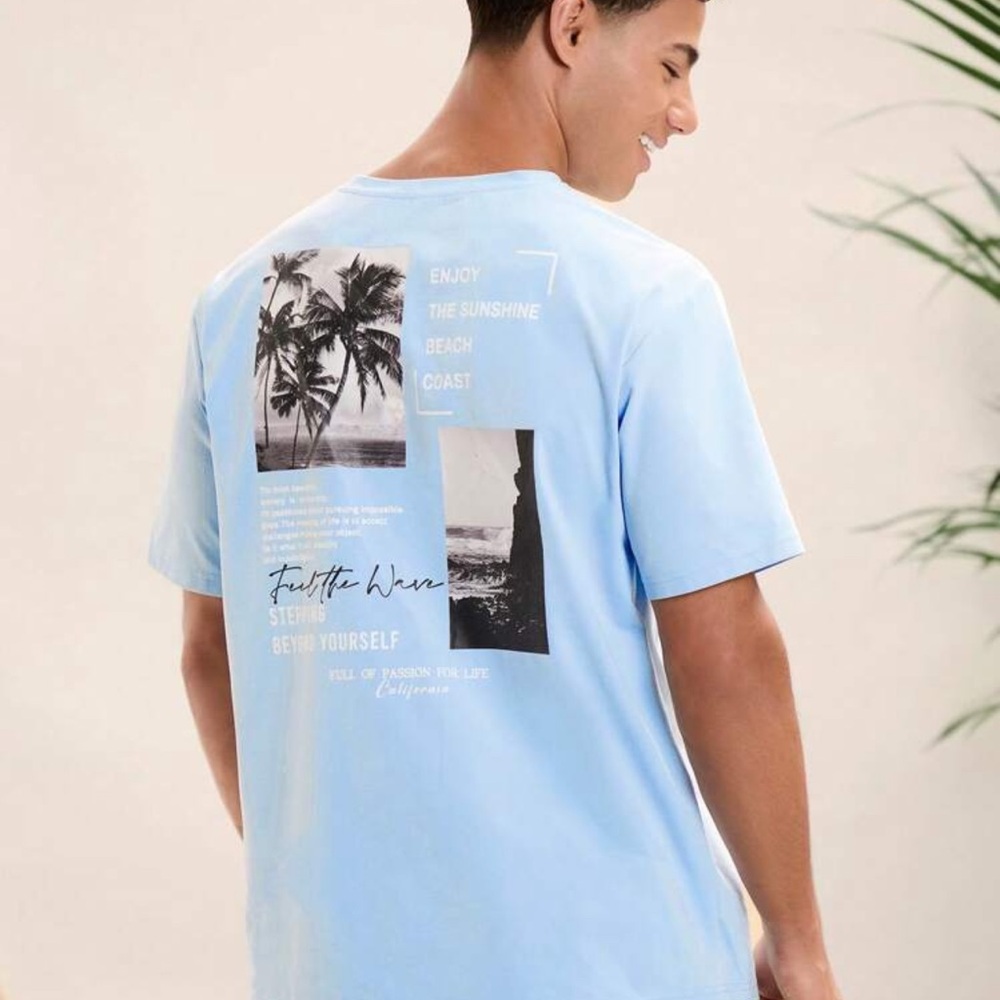 Manfinity VCAY Men's Beach Outfits, Summer Lightweight Breathable Woven T-Shirt - Picture 2 of 4